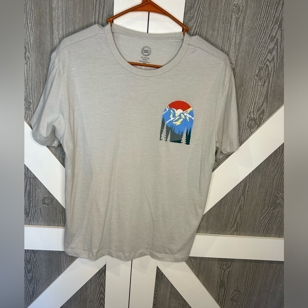 D17.10 Wonder Nation XL 14/16 husky Boys Tee